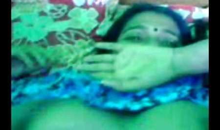 女の子に夢中Handjobいつも違う表情を見せてくろ おじさん クンニ 動画