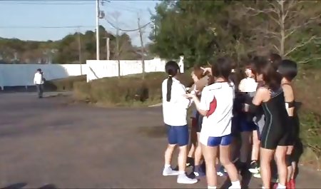 黄色い女の子のドレスを強化 外人 クンニ 動画