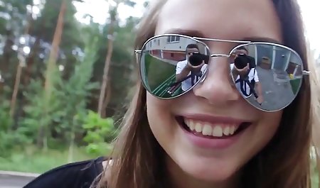 アンジュヴィヴィーナスアジアの温 立っ た まま クンニ 動画